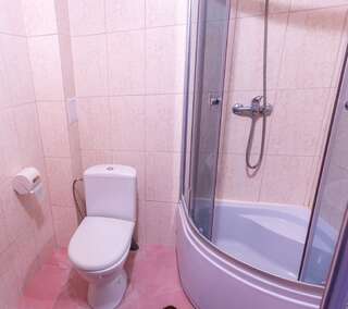 Отель Пані Анна Каменец-Подольский Номер с кроватью размера «king-size»-2